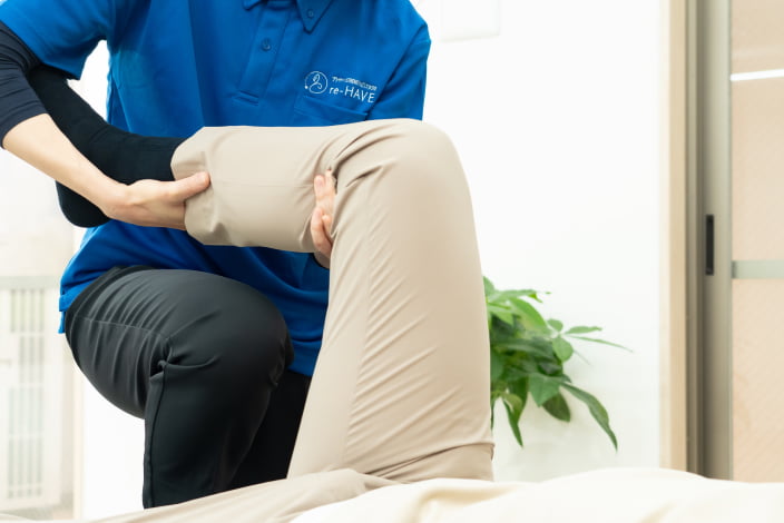 介護保険リハビリのメリットと課題のイメージ